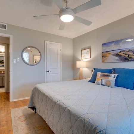 Waterfront Lake Travis Home With Pool Access! Point Venture Dış mekan fotoğraf
