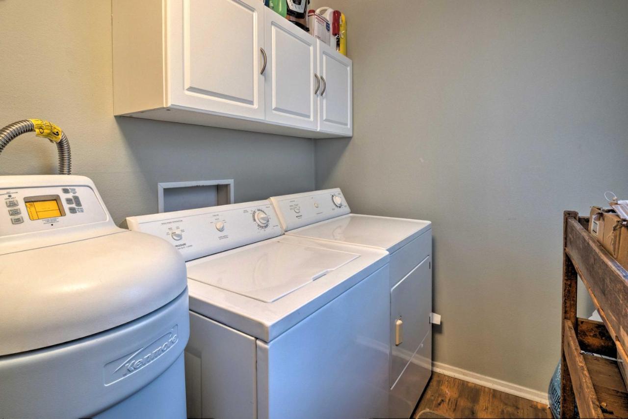 Waterfront Lake Travis Home With Pool Access! Point Venture Dış mekan fotoğraf